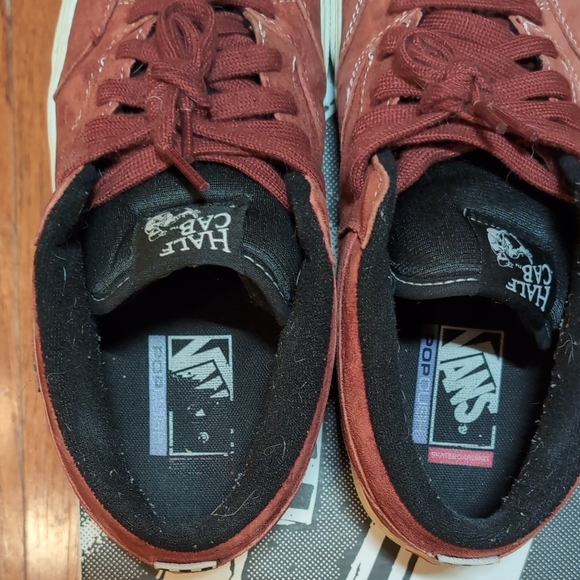 Vans Skateboarding Half Cab Pig Suede Size 10.5 Brick Red Burgandy White Sole - Picture 8 of 16